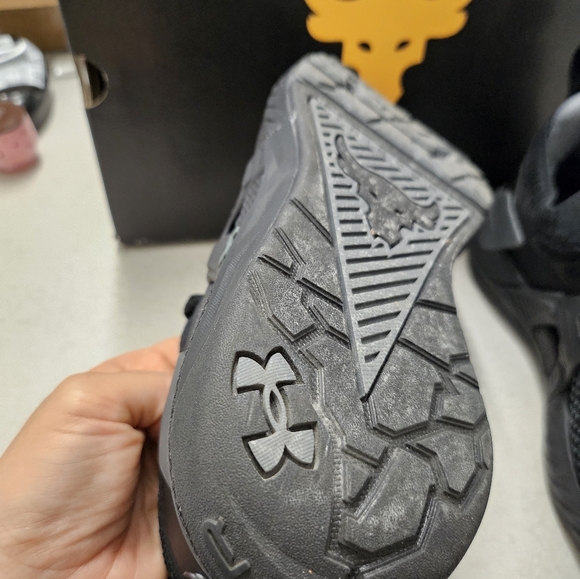 Project Rock 4 - Picture 7 of 9